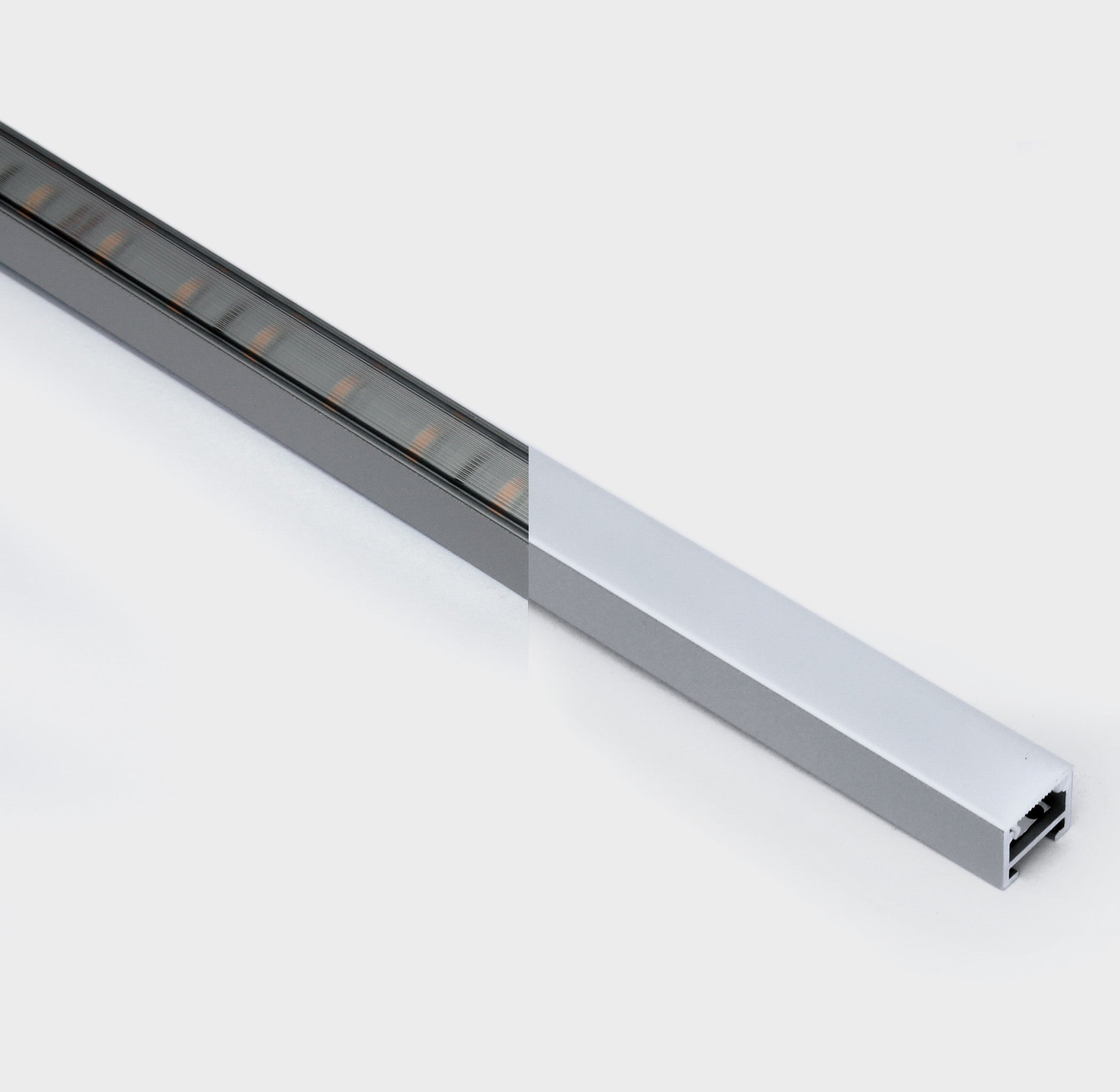 PERFIL CLEAR 2M 7836/7836R