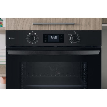 INDESIT FORNO MULTIF. HIDROLITICO 71LT PRETO A+ IO258HSB