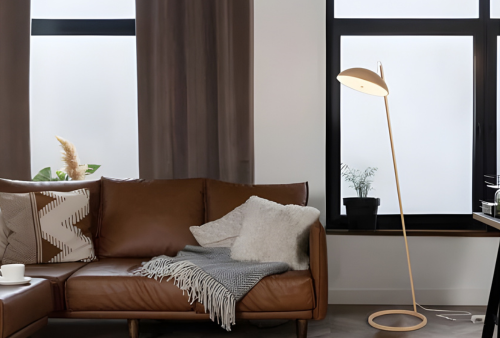 Candeeiros de Pé: Como Escolher o Modelo Ideal para a Sua Casa