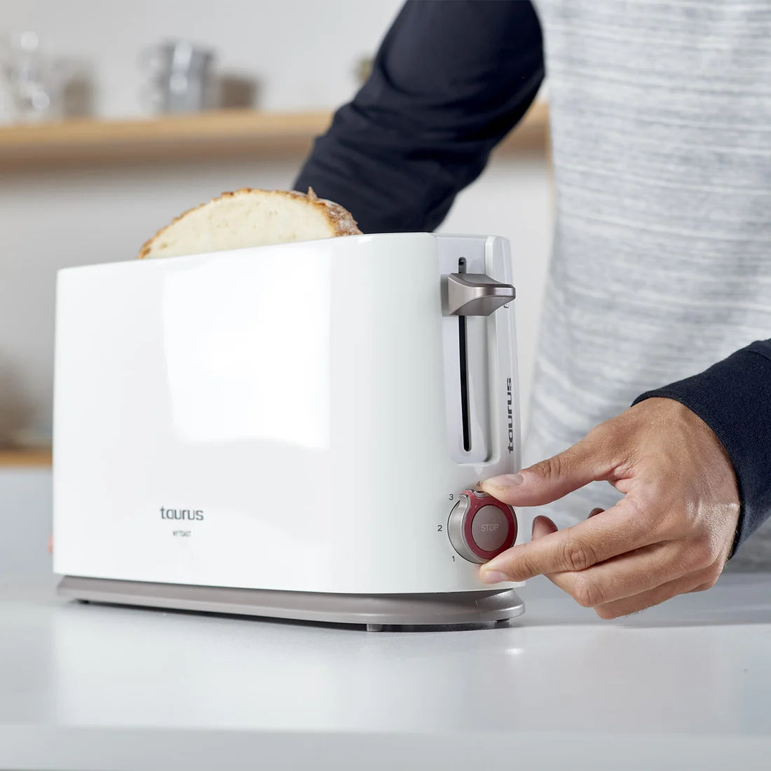 TAURUS TORRADEIRA 1000W 1 RANHURA BRANCA MYTOAST