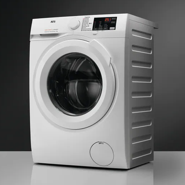 MÁQUINA DE LAVAR ROUPA AEG - L6FBI147P 051.M.L6FBI147P