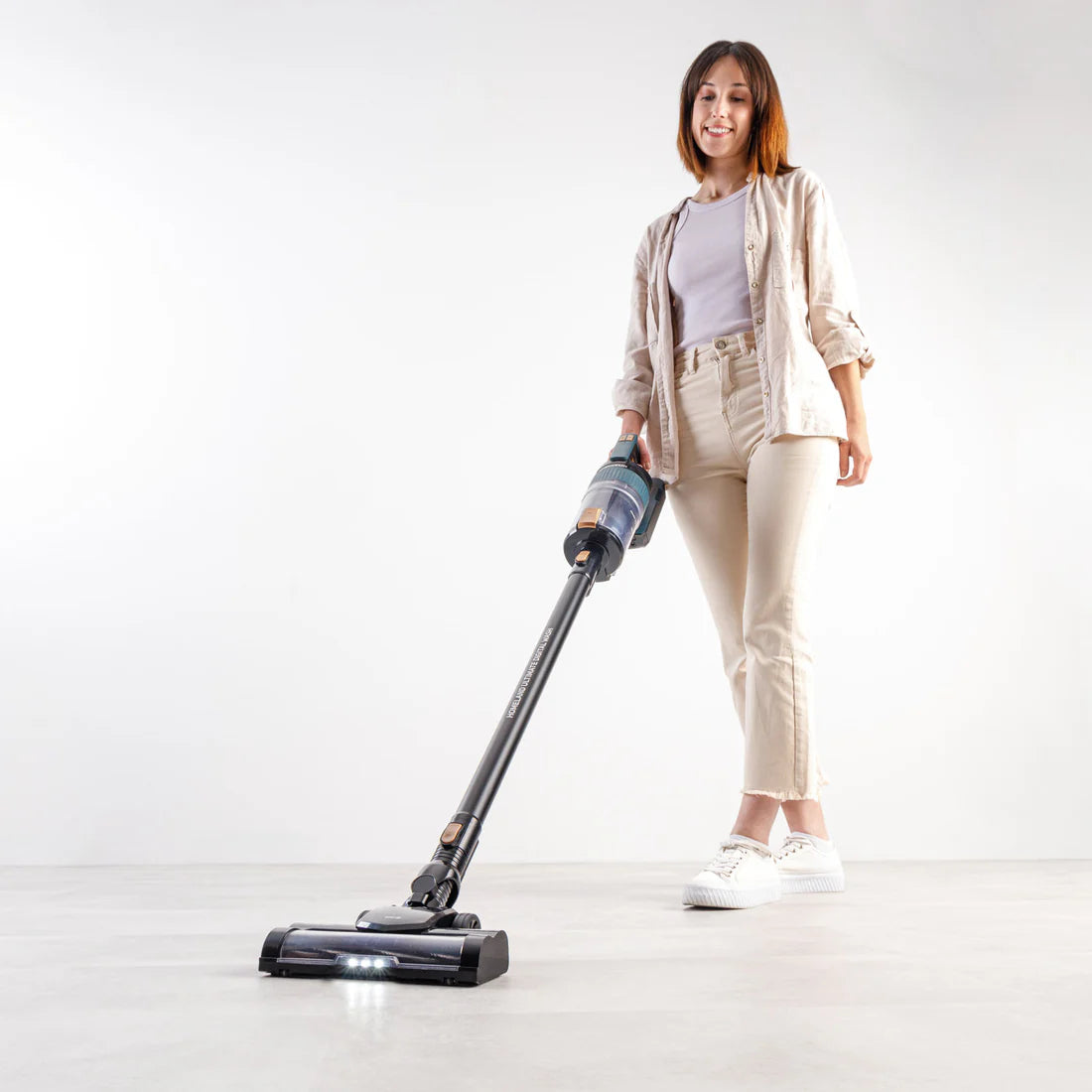 TAURUS ASPIRADOR 1200W S/SACO DEPOSITO 15LT SVC1200W
