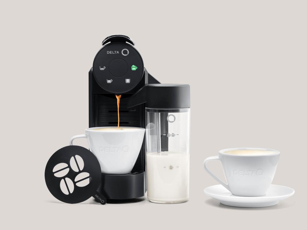 Delta Q Maquina Cafe Mini Milk Qool PRETA+2CHAV+2COP